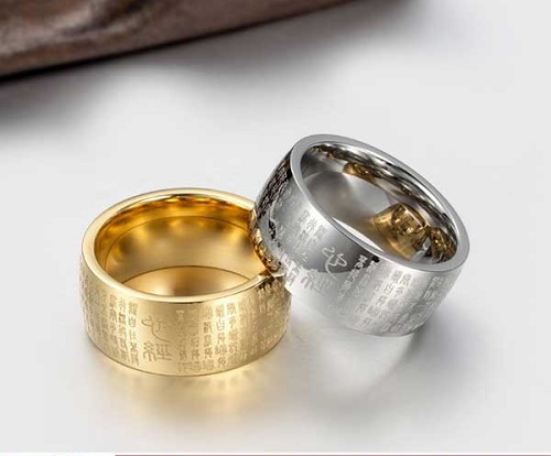 Người sinh năm 1970 nên đeo nhẫn màu bạc, vàng